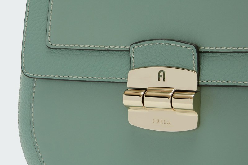 CLUB 2 S CROSSBODY
