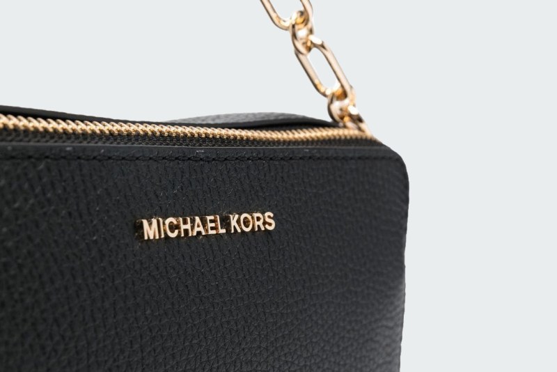 JET SET SMALL PEBBLED LEATHER DOUBLE-ZIP CAMERA BAG