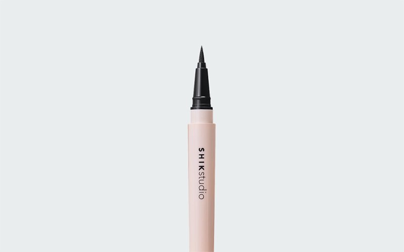 LIQUID EYELINER