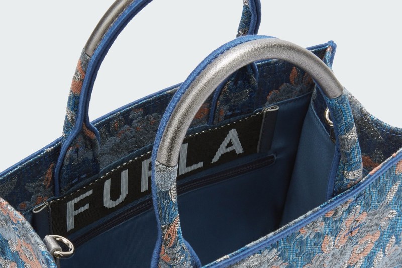 OPPORTUNITY S TOTE