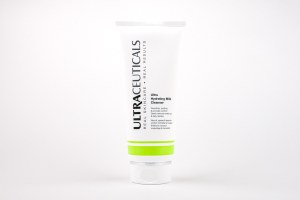 HYDRATING MILK CLEANSER
