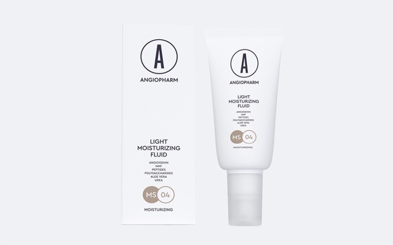 LIGHT MOISTURIZING FLUID