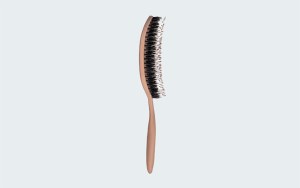 STYLING AND DETANGLING BRUSH