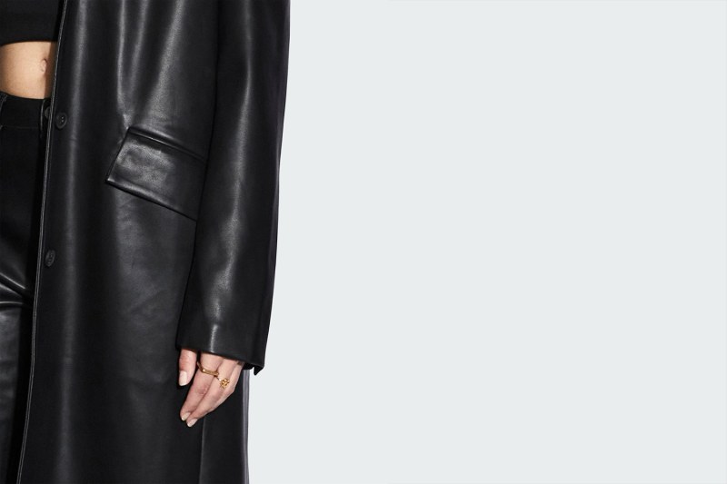 ZEPHYR DUSTER BLACK