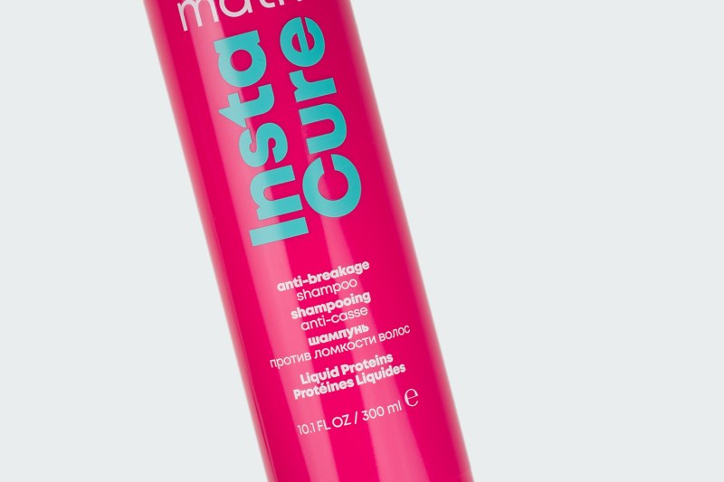 INSTACURE ANTI-BREAKAGE SHAMPOO