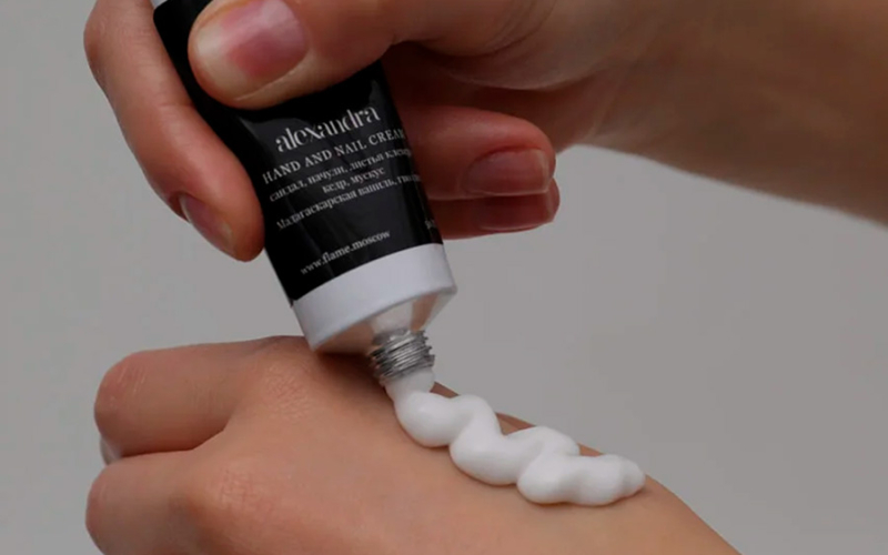 HAND & NAIL CREAM