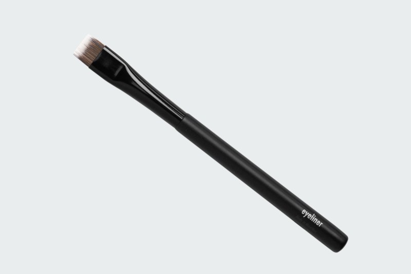 EYELINER BRUSH