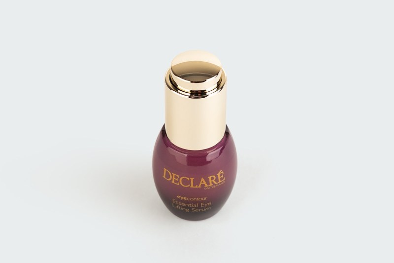 ESSENTIAL EYE LIFTING SERUM