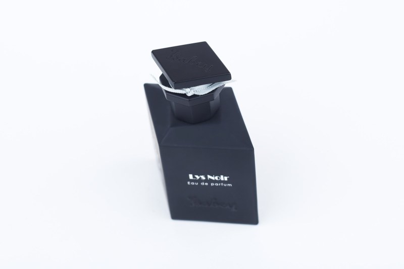 LYS NOIR
