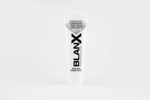 ADVANCED WHITENING