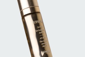 SUPREMŸA AT NIGHT THE SUPREME ANTI-AGING SKIN CARE