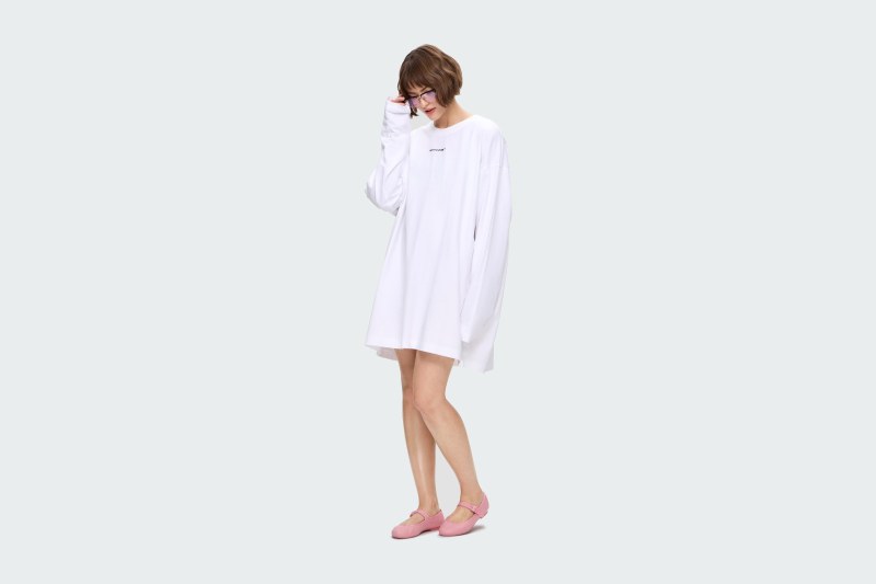  LONGSLEEVE CLASSY WHITE