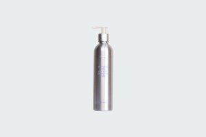 HELLO, YOUR HAIR GLOSSY LIKE SILK! SHAMPOO