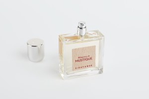 MEMOIRES DE MUSTIQUE