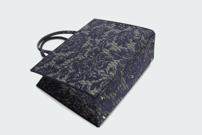 OPPORTUNITY L TOTE