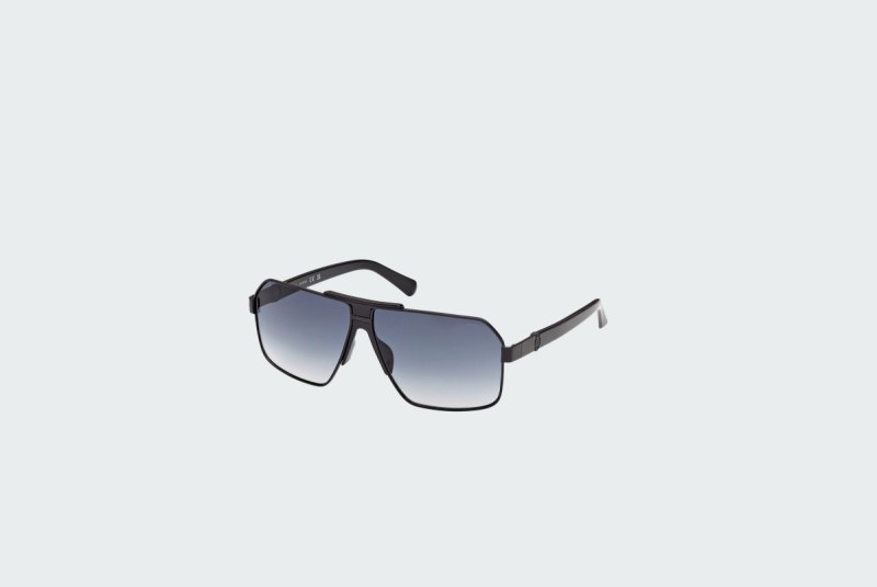 GUS 00305 01W 64 [160457]