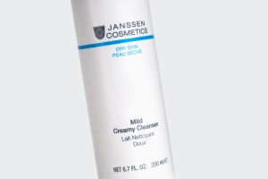 MILD CREAMY CLEANSER