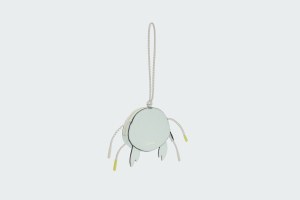 ALLEGRA CASE CHARM CRAB