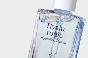 HYALURONIC HYDRATING SERUM
