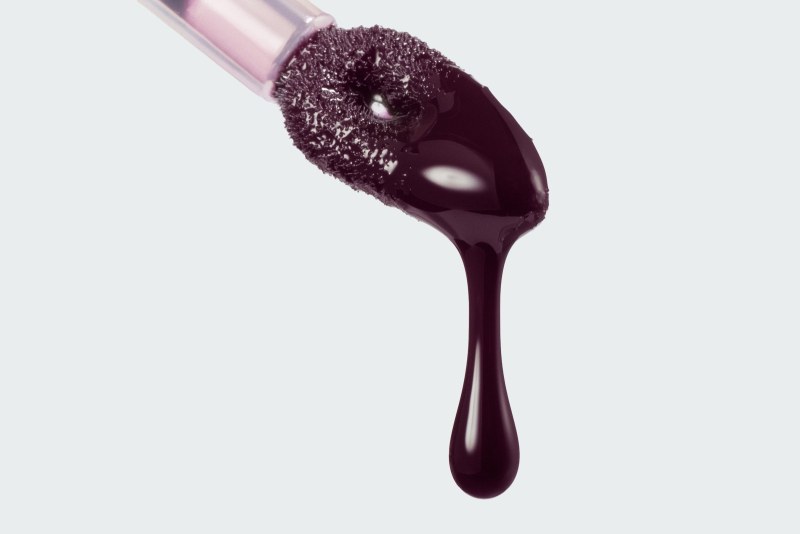 LIP OIL 