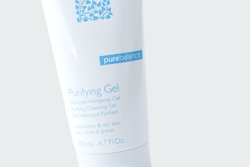 PURIFYING CLEANSING GEL