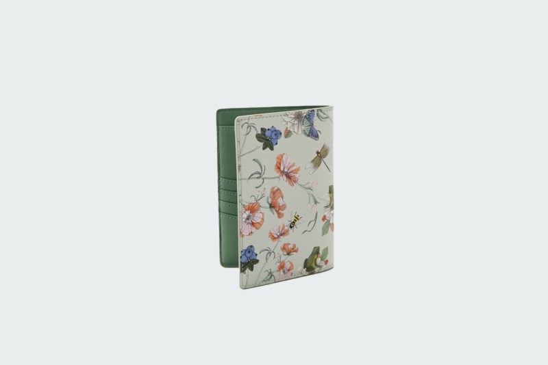 CAMELIA S PASSPORT HOLDER
