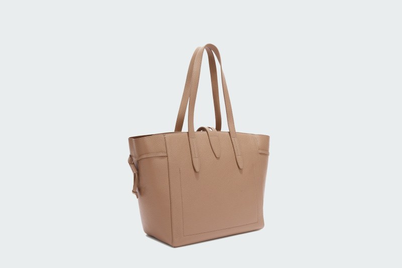 NET M TOTE