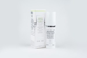 SÉRUM INTENSIF AUX RÉSINES TROPICALES