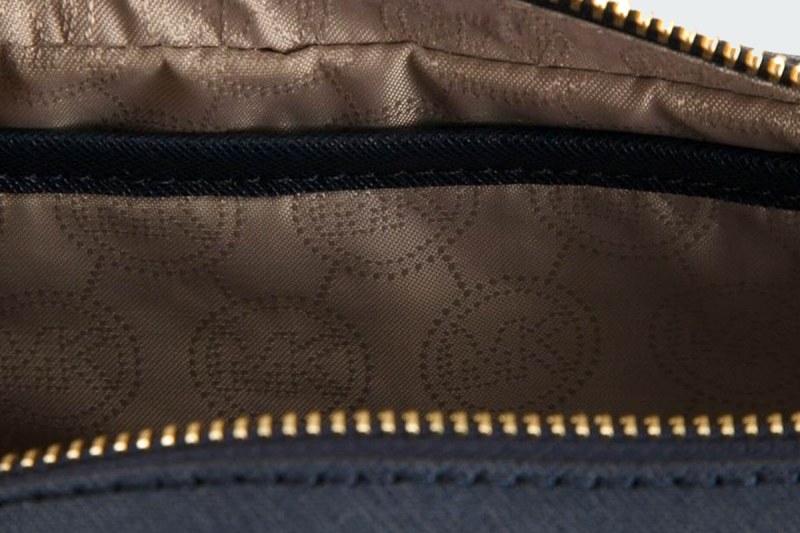 JET SET LARGE CROSSBODY BAG